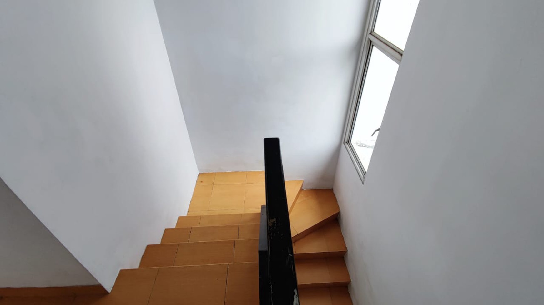 Hot Rent. Rumah mewah cluster Castilla, BSD