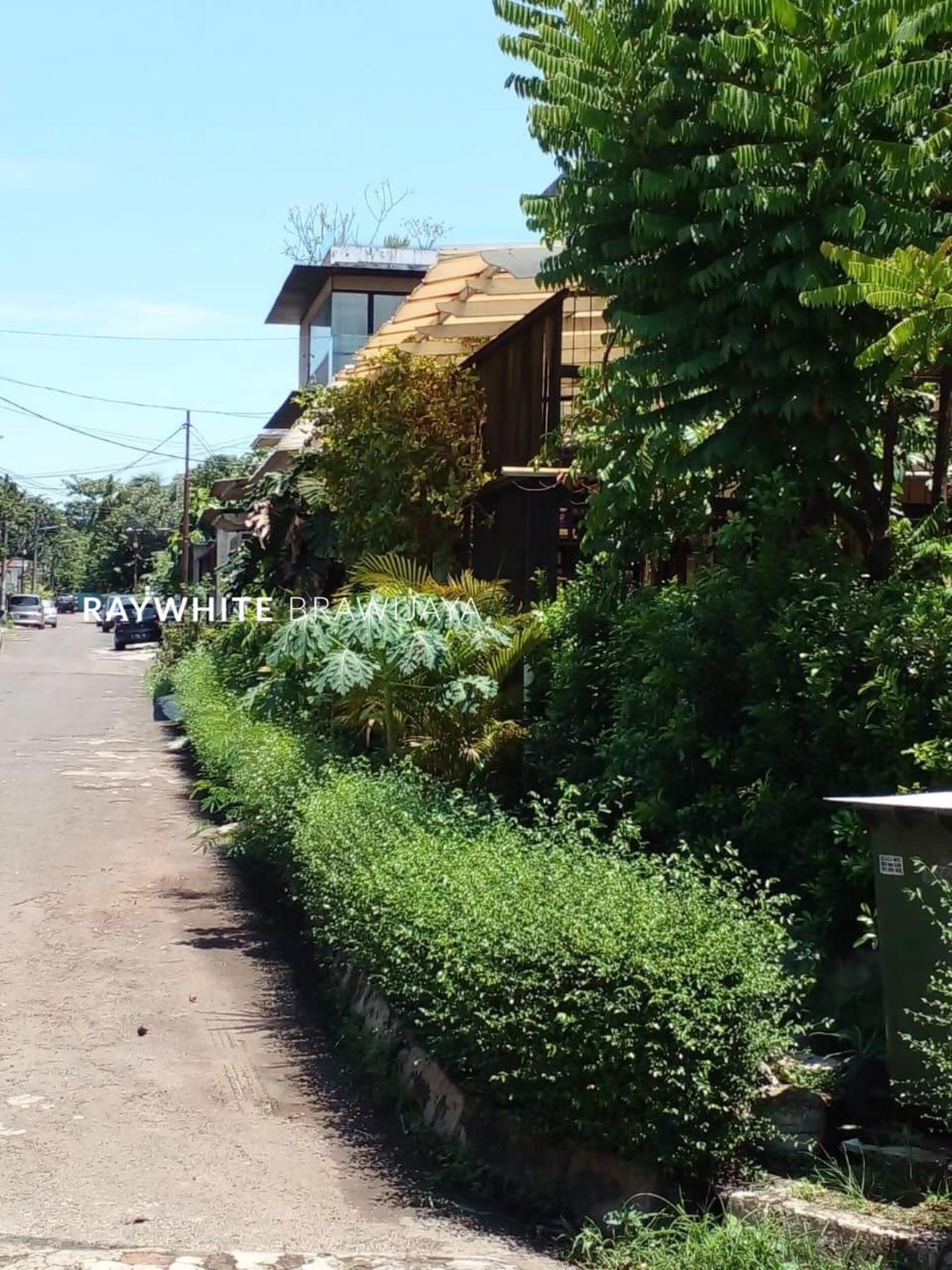 Rumah Lama Hitung Tanang Lingkungan Tenang Area Patal Senayan