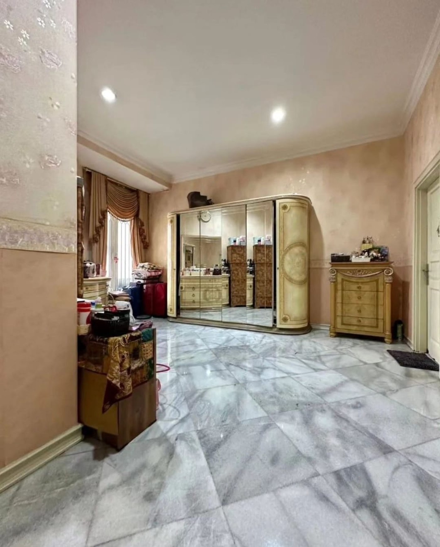 Dijual Rumah di Jl.Pondok Indah Jakarta Selatan