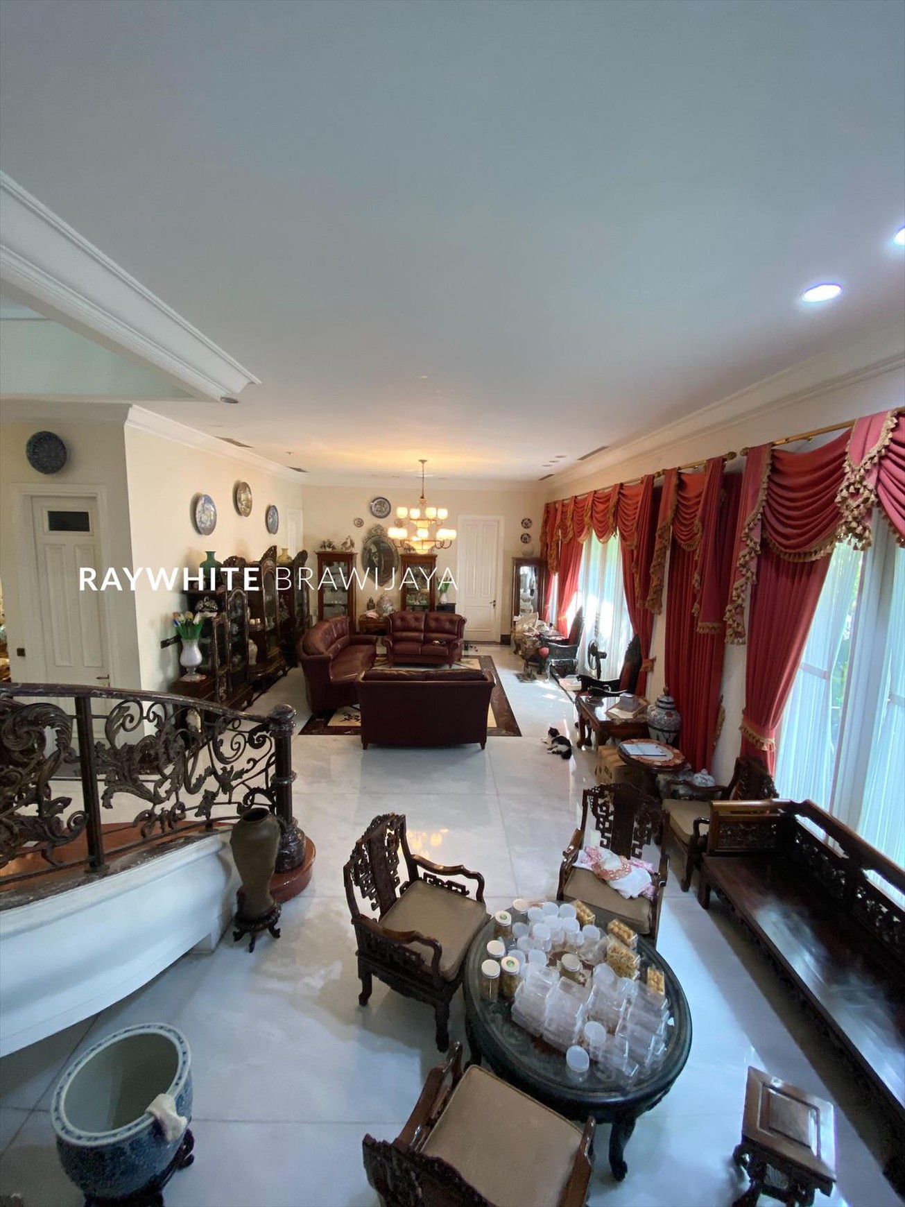 Rumah Dalam Lingkungan Tenang Lokasi Strategis Area Kebayoran Baru