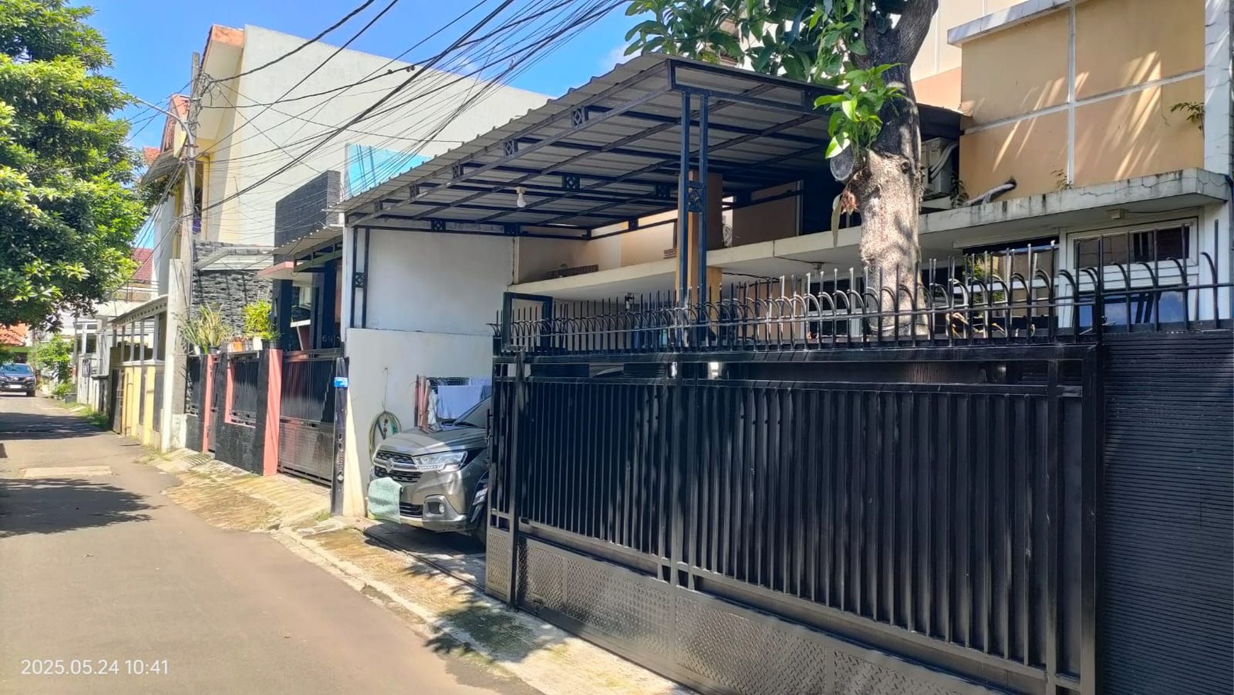 Rumah di Pekayon Pasar Rebo 