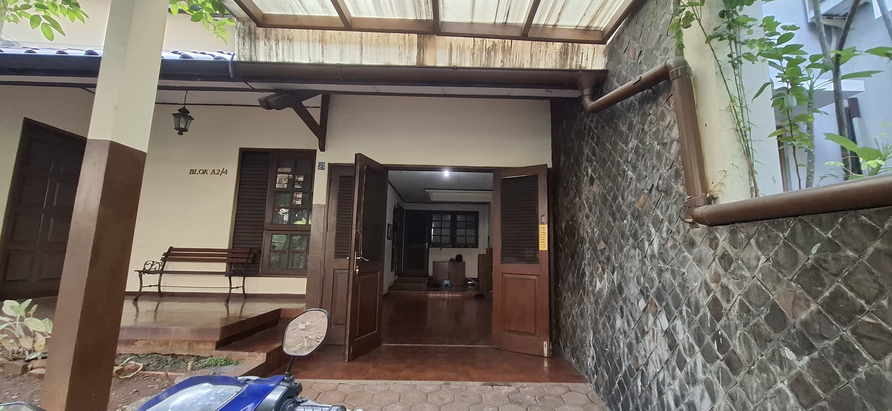 Rumah Minimalis di Bintaro Jaksel Luas 300 Harga Menarik