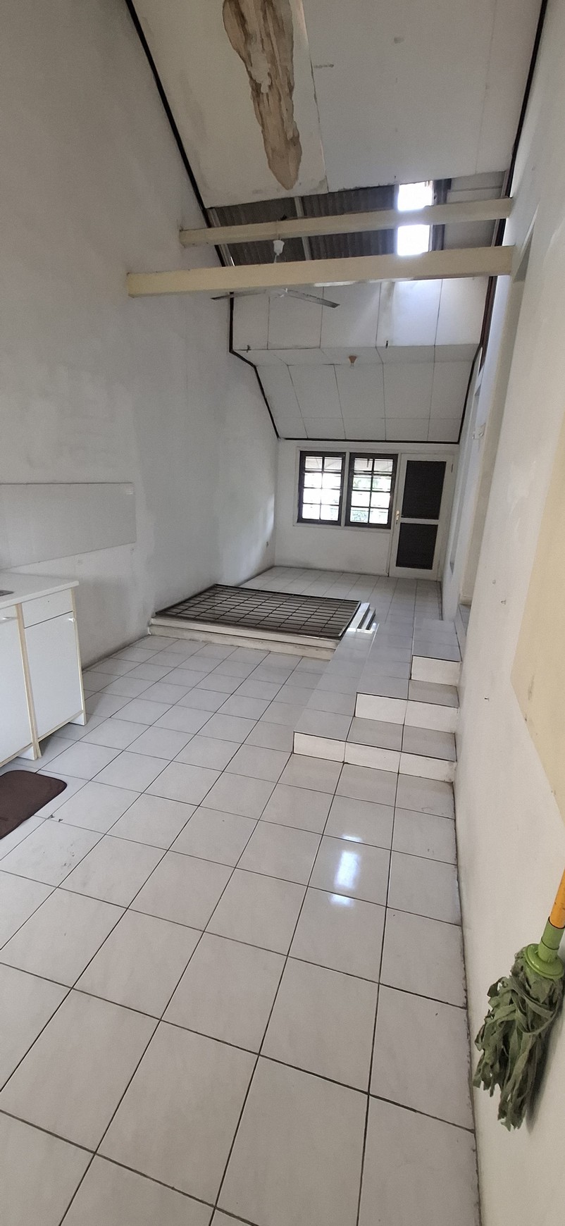 Rumah Minimalis di Bintaro Jaksel Luas 300 Harga Menarik