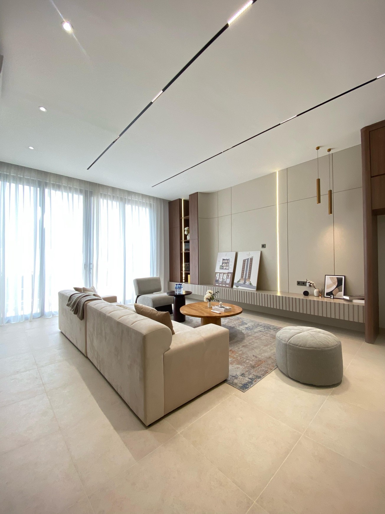 Rumah Brand New 3 Lantai di Jagakarsa Layout Luas Akses Bagus