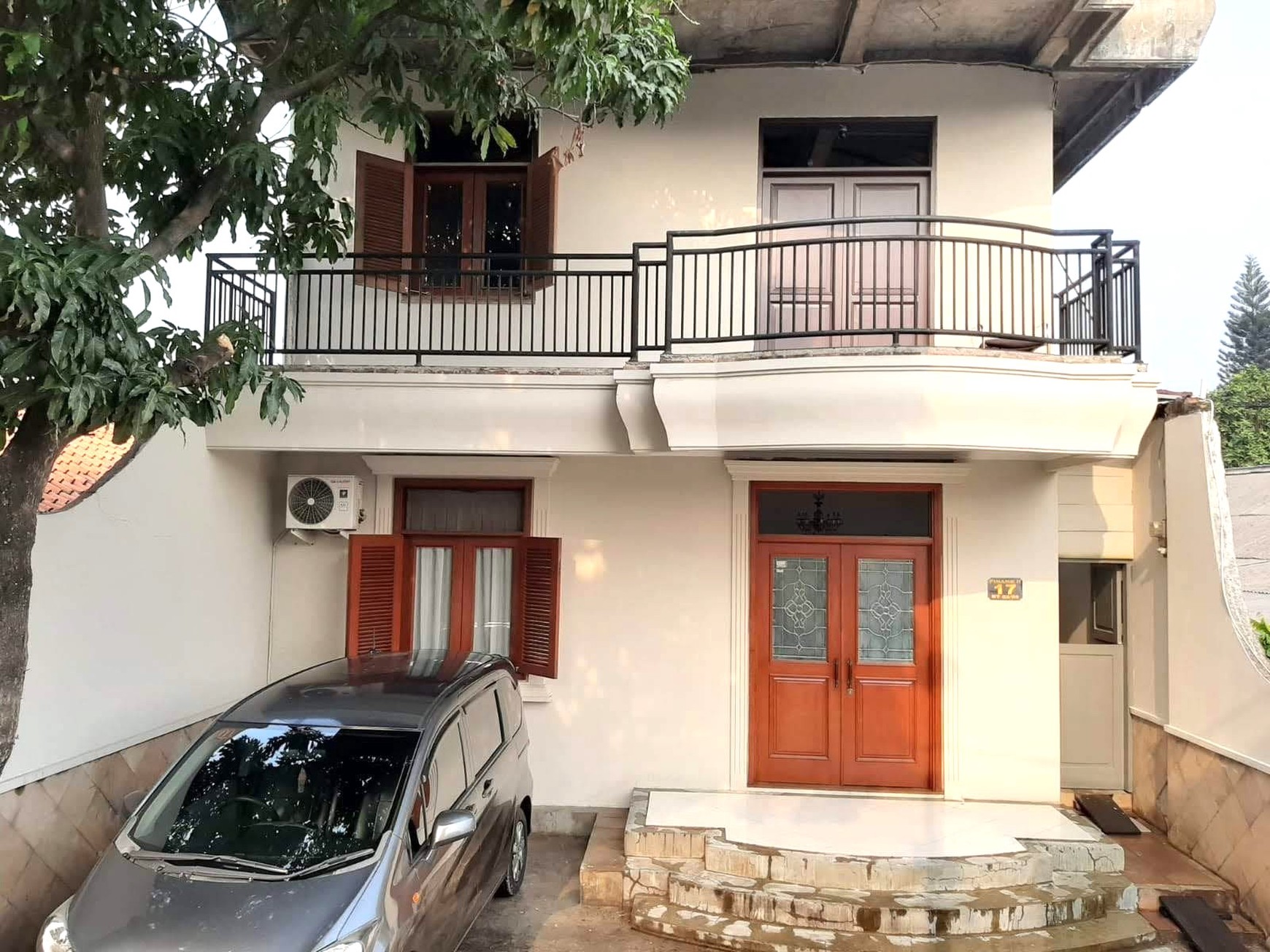 Rumah Minimalis di Pondok Labu Luas 154 Dekat ke MRT 2 Lantai