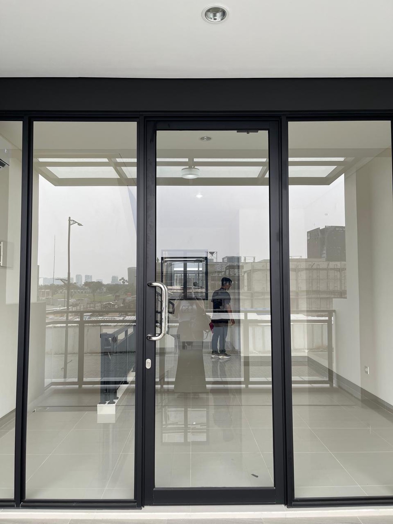 Disewakan Ruko Hampton Avenue Lokasi Strategis dekat dengan PAPAYA dan Black Owl