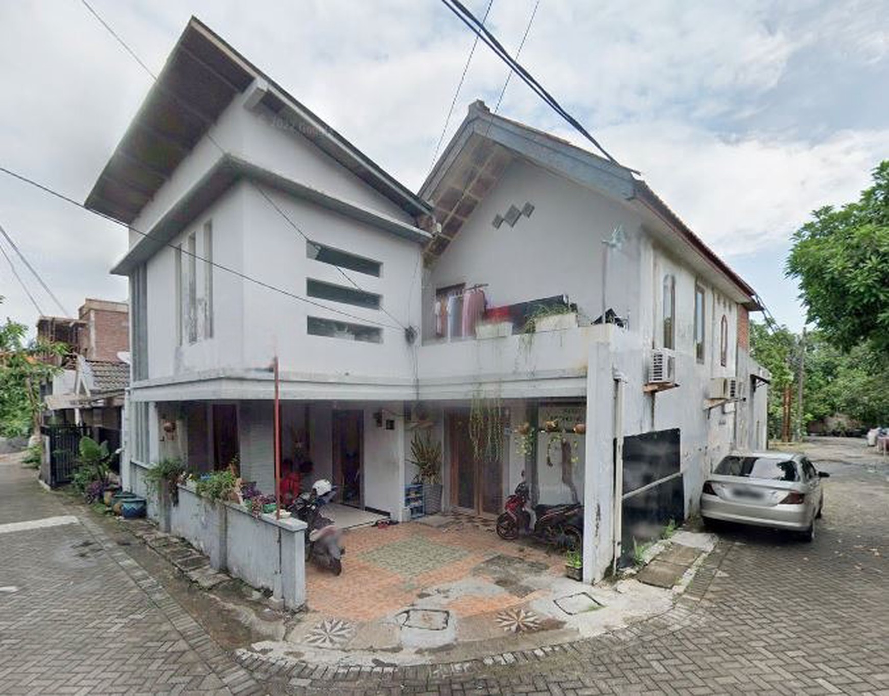 Lelang Rumah Babatan Indah, Wiyung, Surabaya