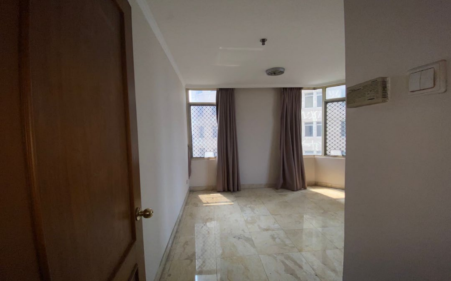 Apartemen Siap Huni dengan Fasilitas Lengkap @Apartemen Slipi