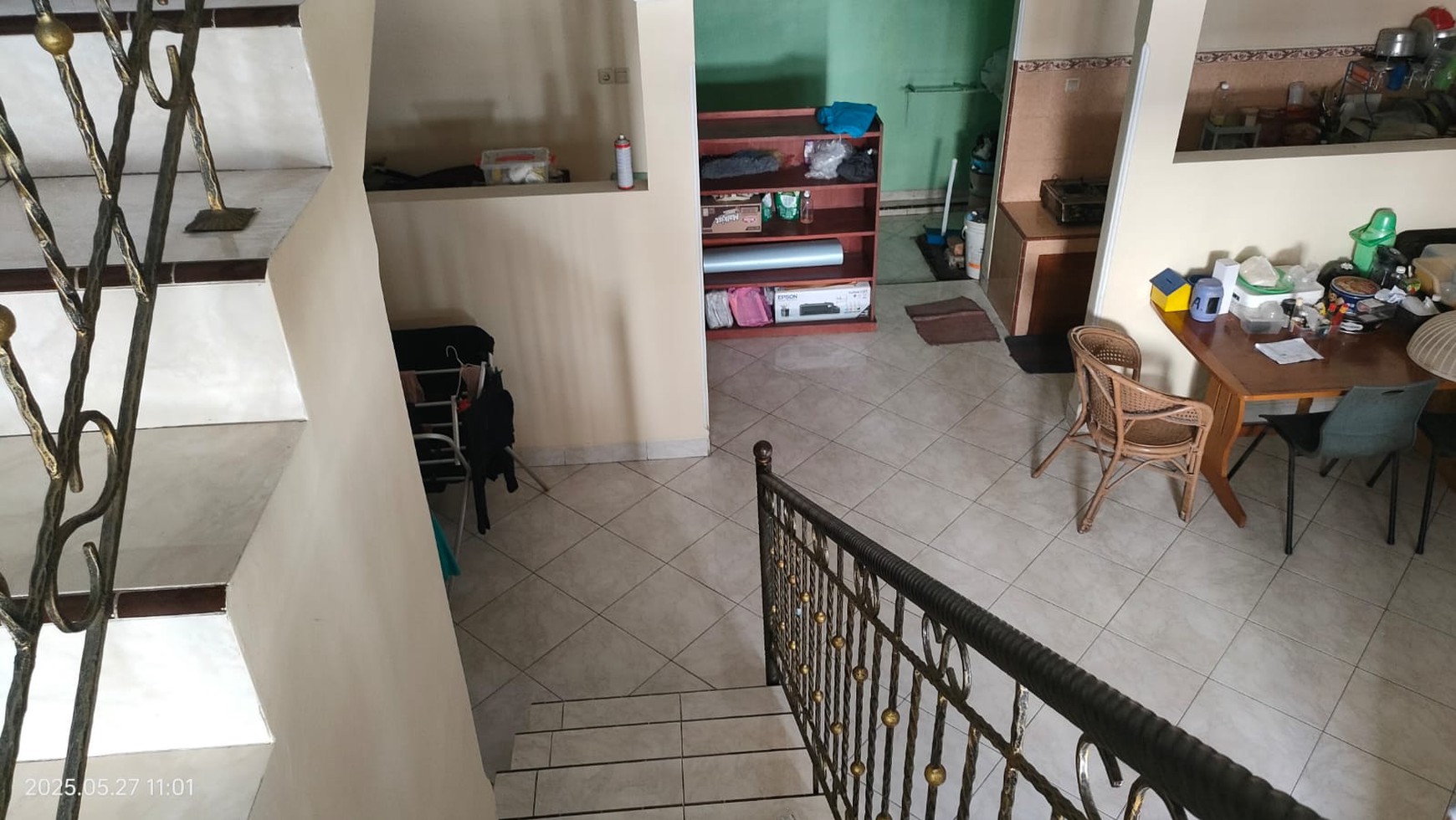 Rumah Kos-kosan 8 Pintu di Komplek Timah, Depok