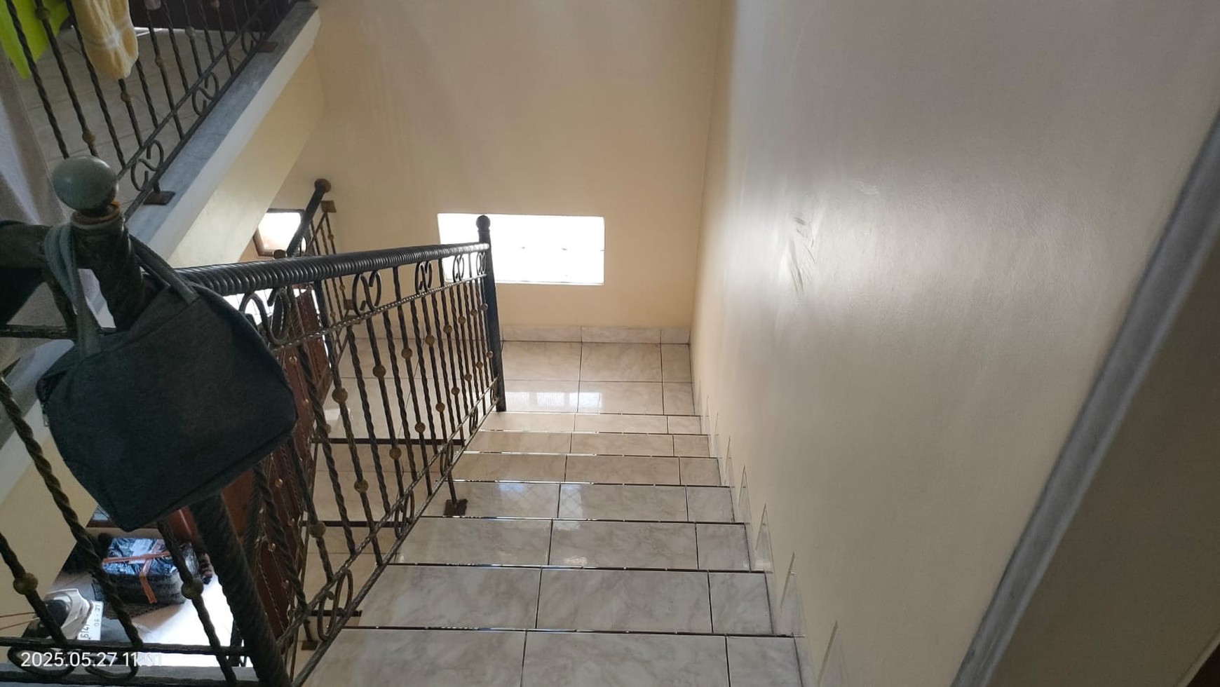 Rumah Kos-kosan 8 Pintu di Komplek Timah, Depok