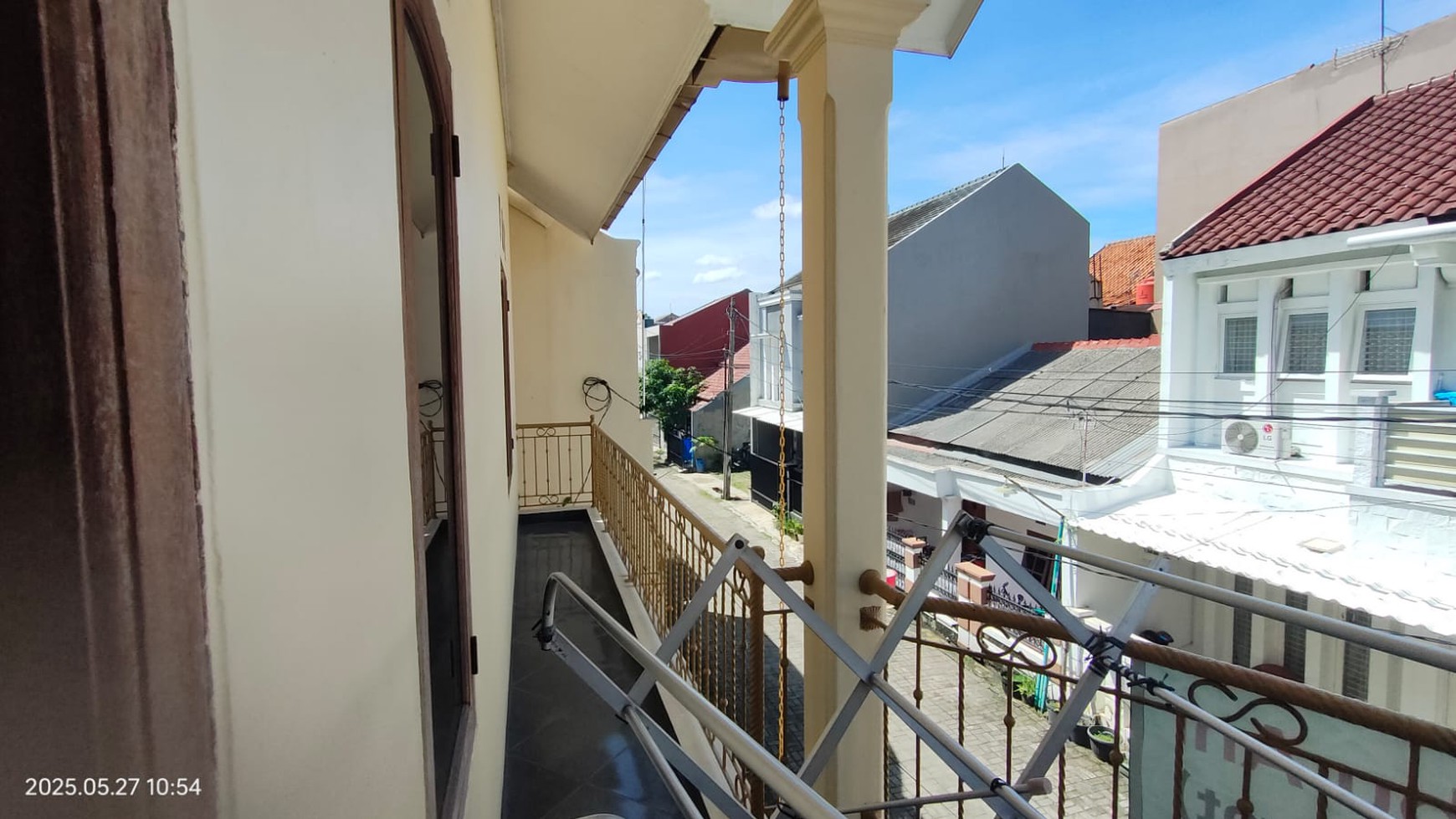 Rumah Kos-kosan 8 Pintu di Komplek Timah, Depok