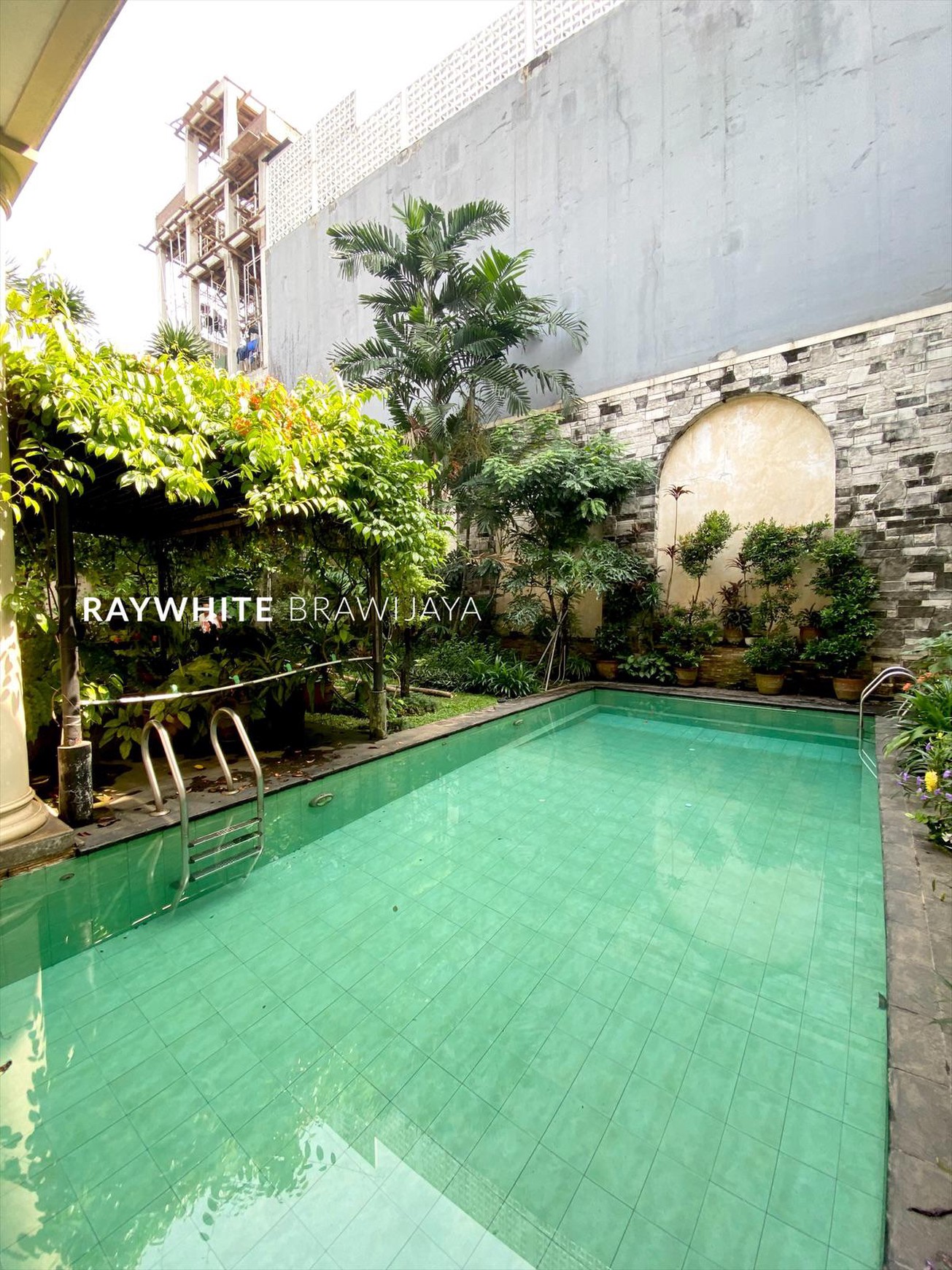 Rumah Lingkungan Tenang Area Selong Kebayoran Baru