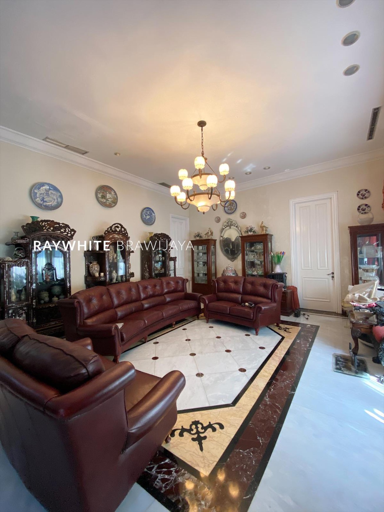 Rumah Lingkungan Tenang Area Selong Kebayoran Baru
