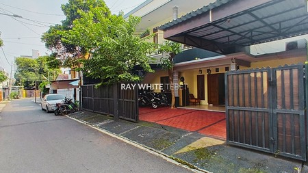 Rumah Siap Huni + Kost 6 Kamar di Tebet - SHM, Akses 2 Mobil