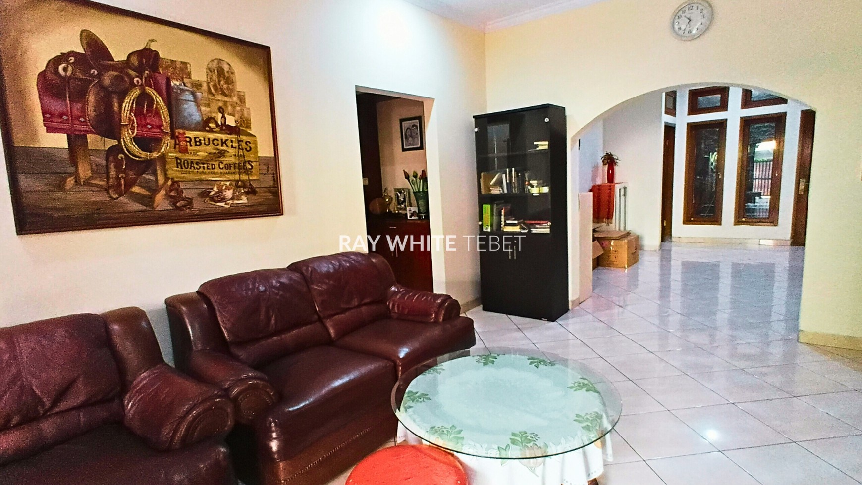 Rumah Siap Huni + Kost 6 Kamar di Tebet - SHM, Akses 2 Mobil