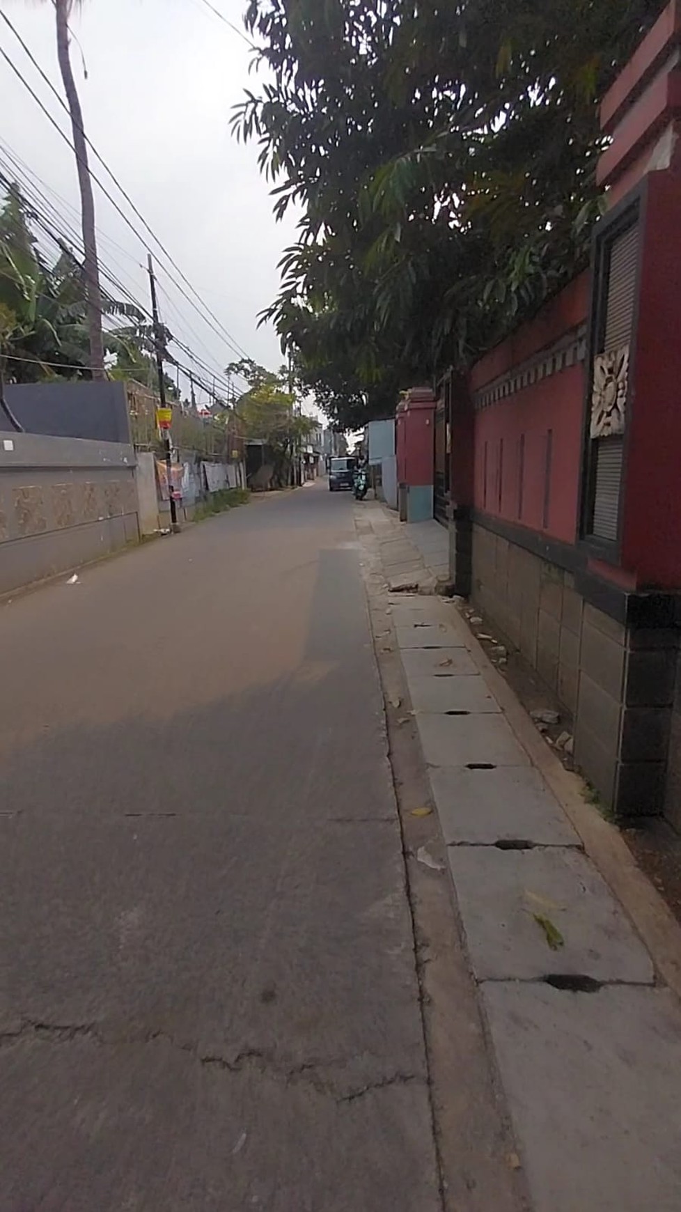 Rumah Hitung Tanah Area Cipete