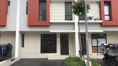 Rumah Minimalis Dalam Cluster di Graha Raya Bintaro