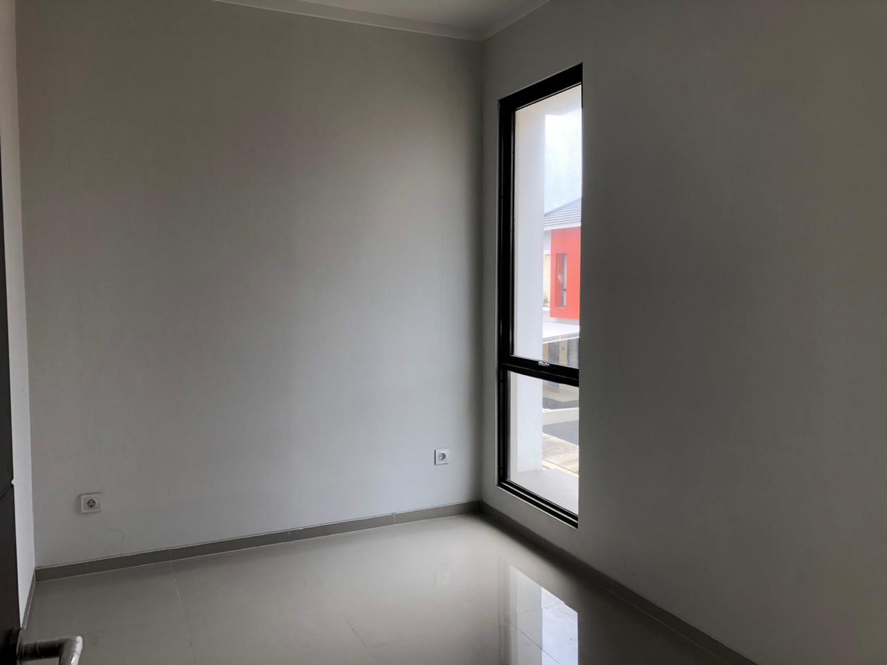 Rumah Minimalis Dalam Cluster di Graha Raya Bintaro