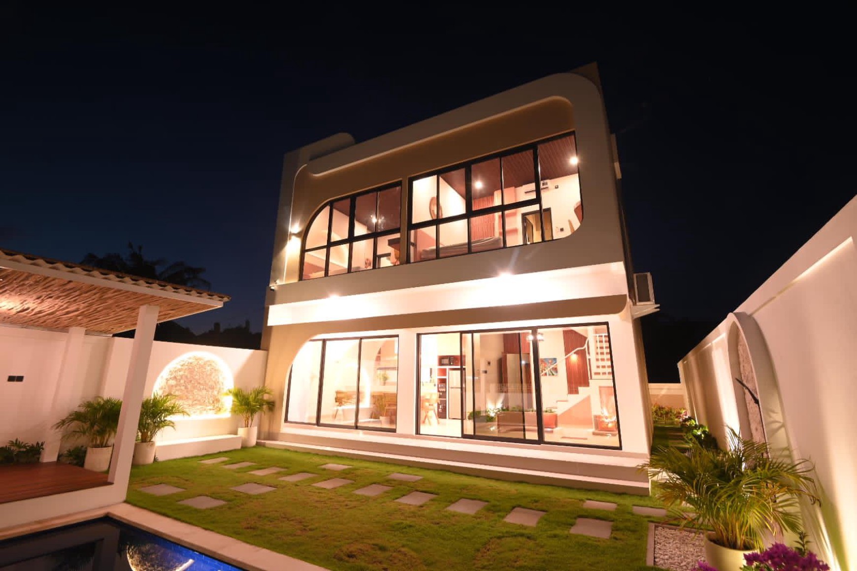 Brand New Modern Villa In Lovina