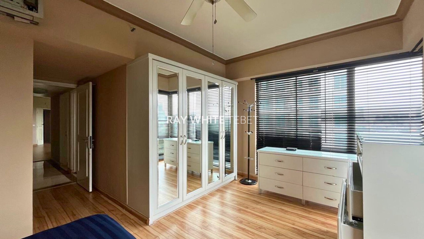 Apartemen Puri Casablanca 3BR Tower A
