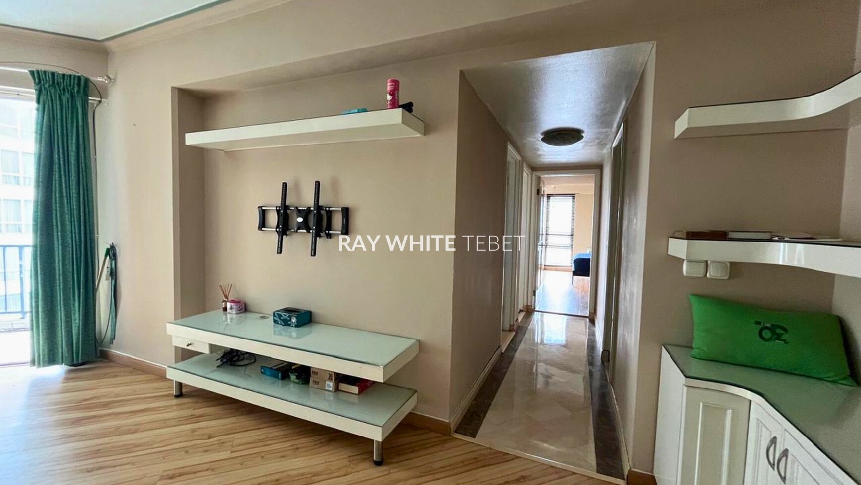Apartemen Puri Casablanca 3BR Tower A