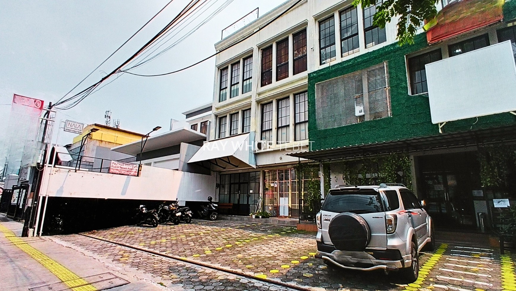 Ruko 3 Lantai Lokasi Paling Ramai dan Strategis di Tebet Jaksel