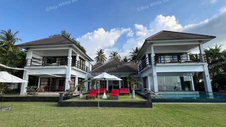 Elegant Beachfront Villa with Ocean View Terrace & Expansive Grounds