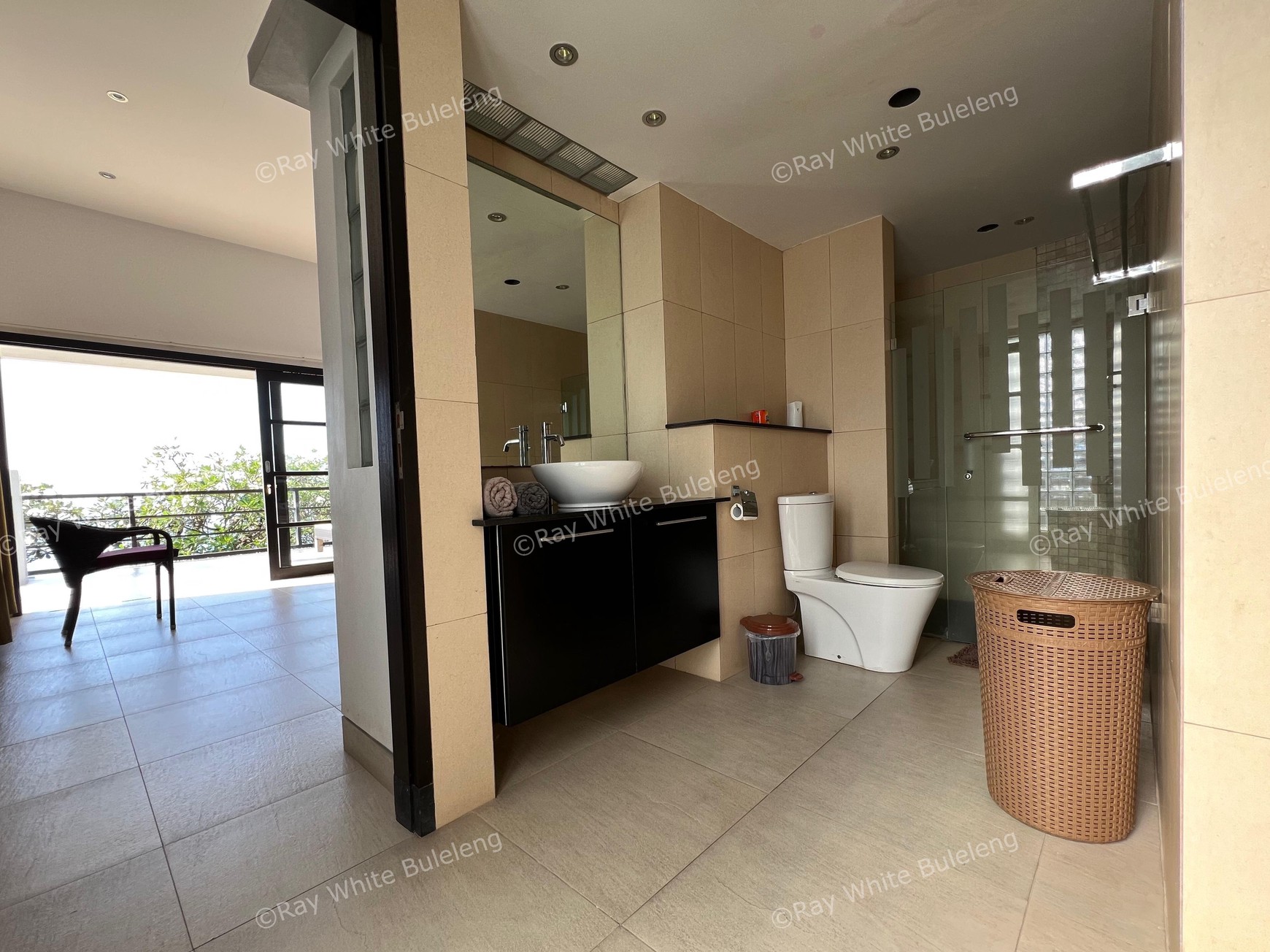 Elegant Beachfront Villa with Ocean View Terrace & Expansive Grounds