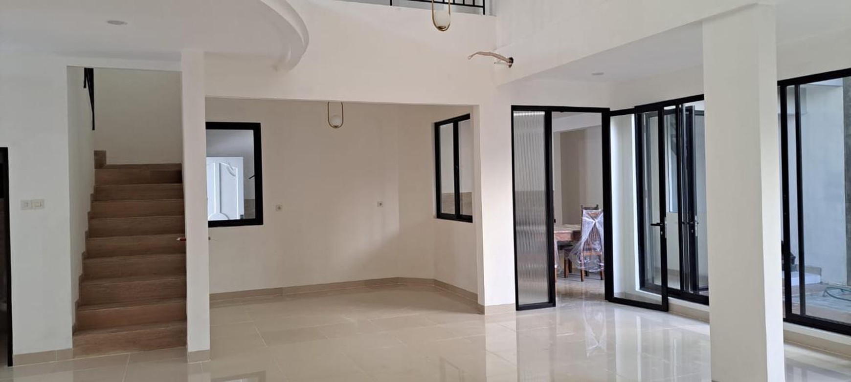 DIjual rumah area BSD City - Puspita Loka BSD Tangerang Selatan