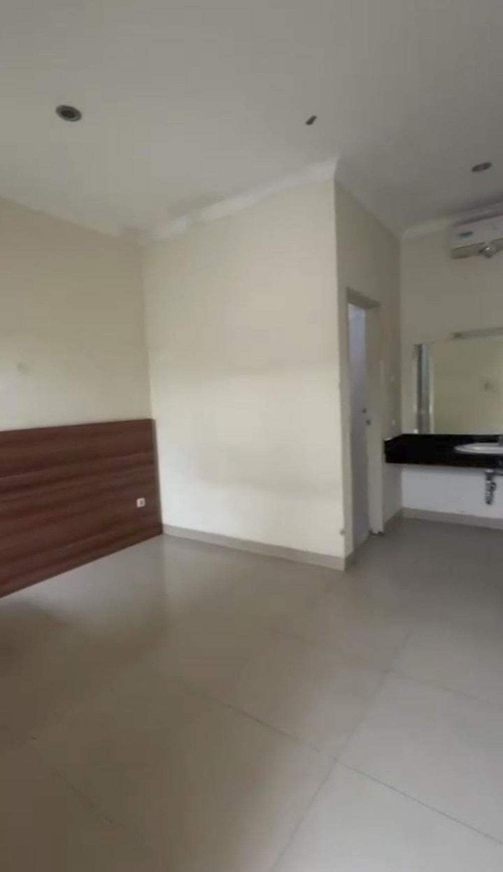 DIJUAL HOTEL STRATEGIS DI CIKUTRA DEKAT KAMPUS WIDYATAMA GOR CITRA BANDUNG