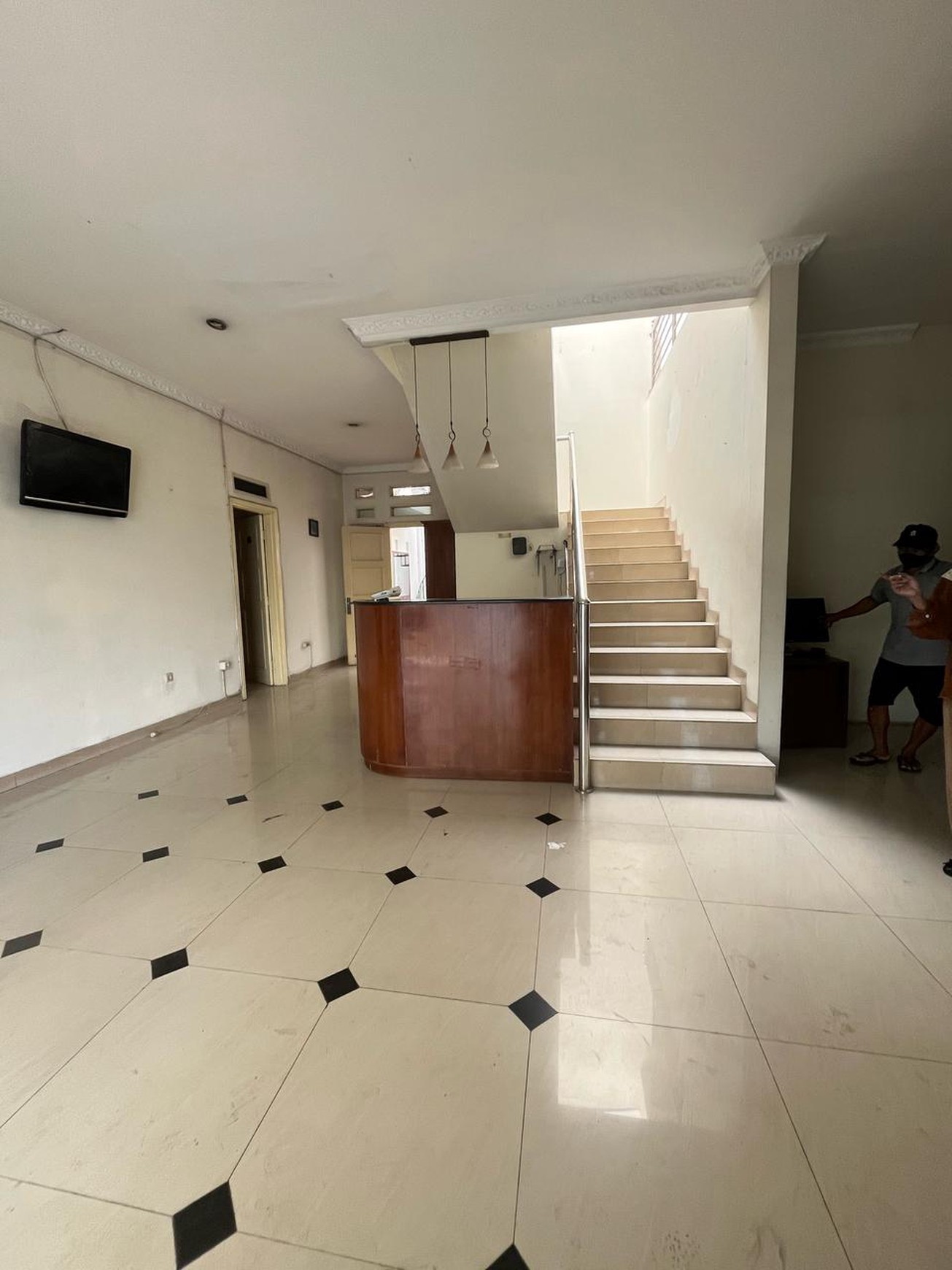 DIJUAL HOTEL STRATEGIS DI CIKUTRA DEKAT KAMPUS WIDYATAMA GOR CITRA BANDUNG