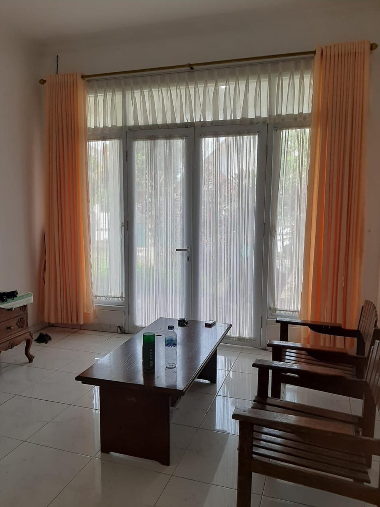 Posisi di Hook bebas banjir dalam perumahan yg bersih Asri di Rempoa