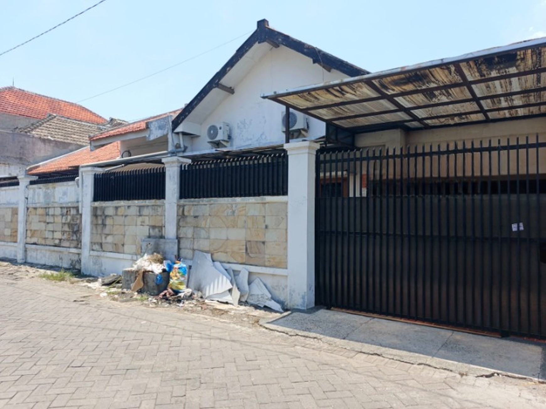 Dijual Cepat Rumah Siap Huni Lokasi Di Jl Ikan Munsing Perak Surabaya