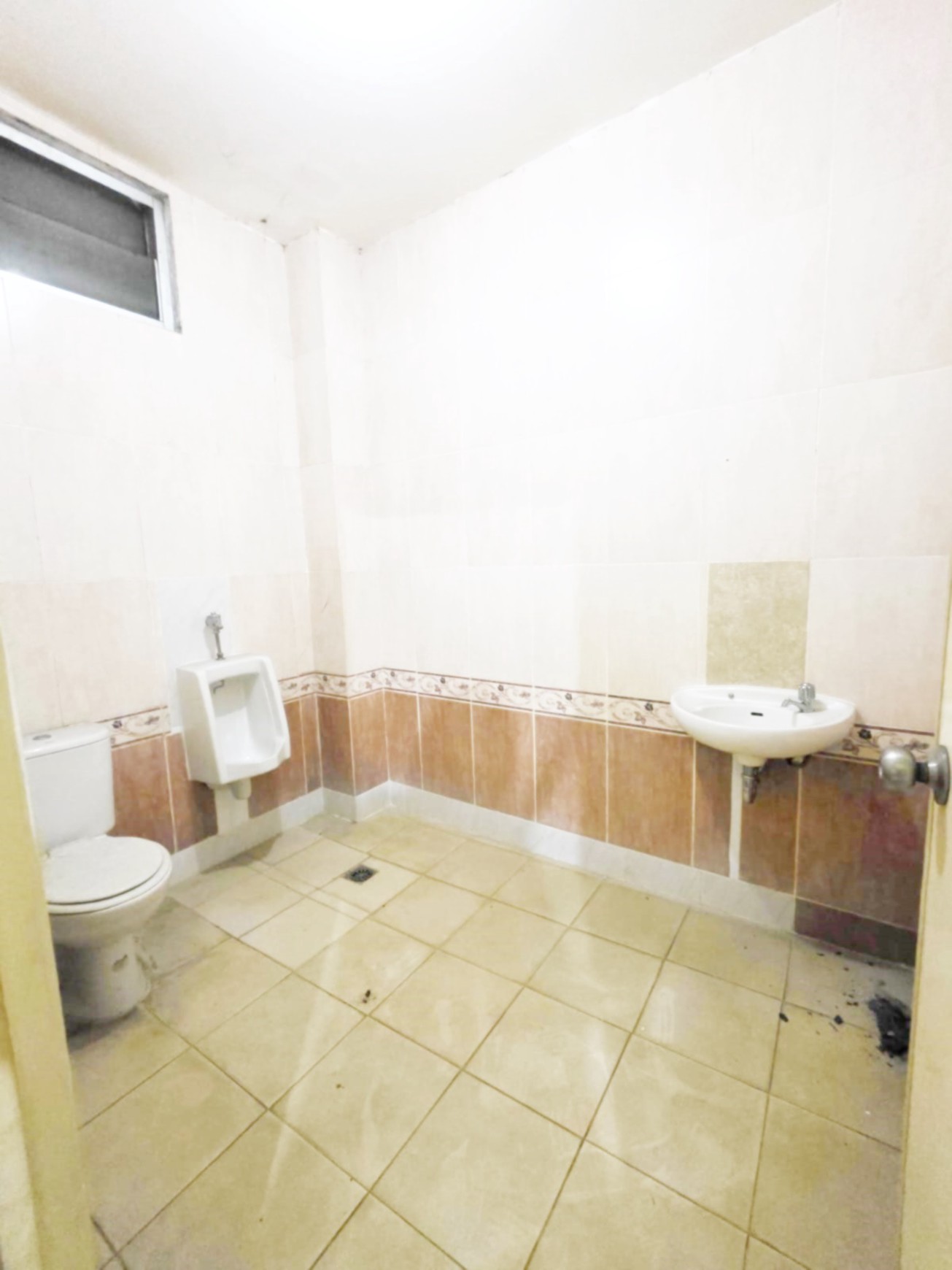 Dijual Ruko area JL. Raya Serpong KM 8 Tangerang Selatan