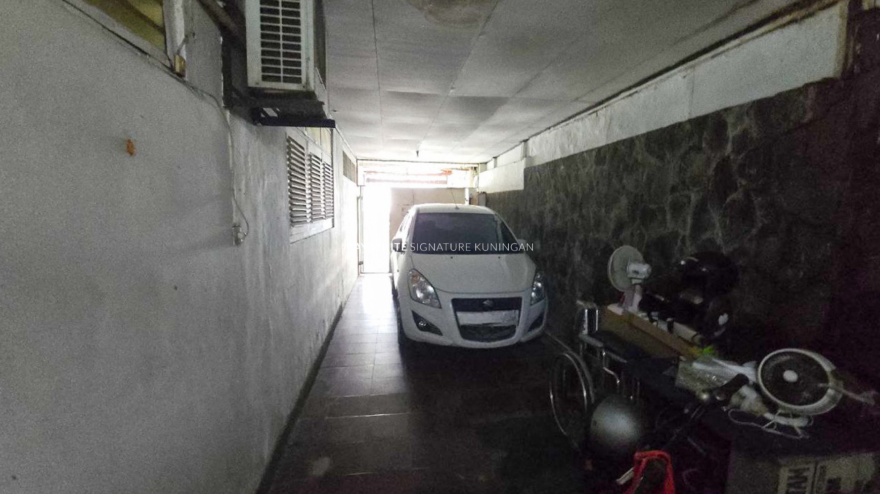 Dijual Rumah BangunanLama 1 Lantai di Dekat Senopati, Jl Cibeber