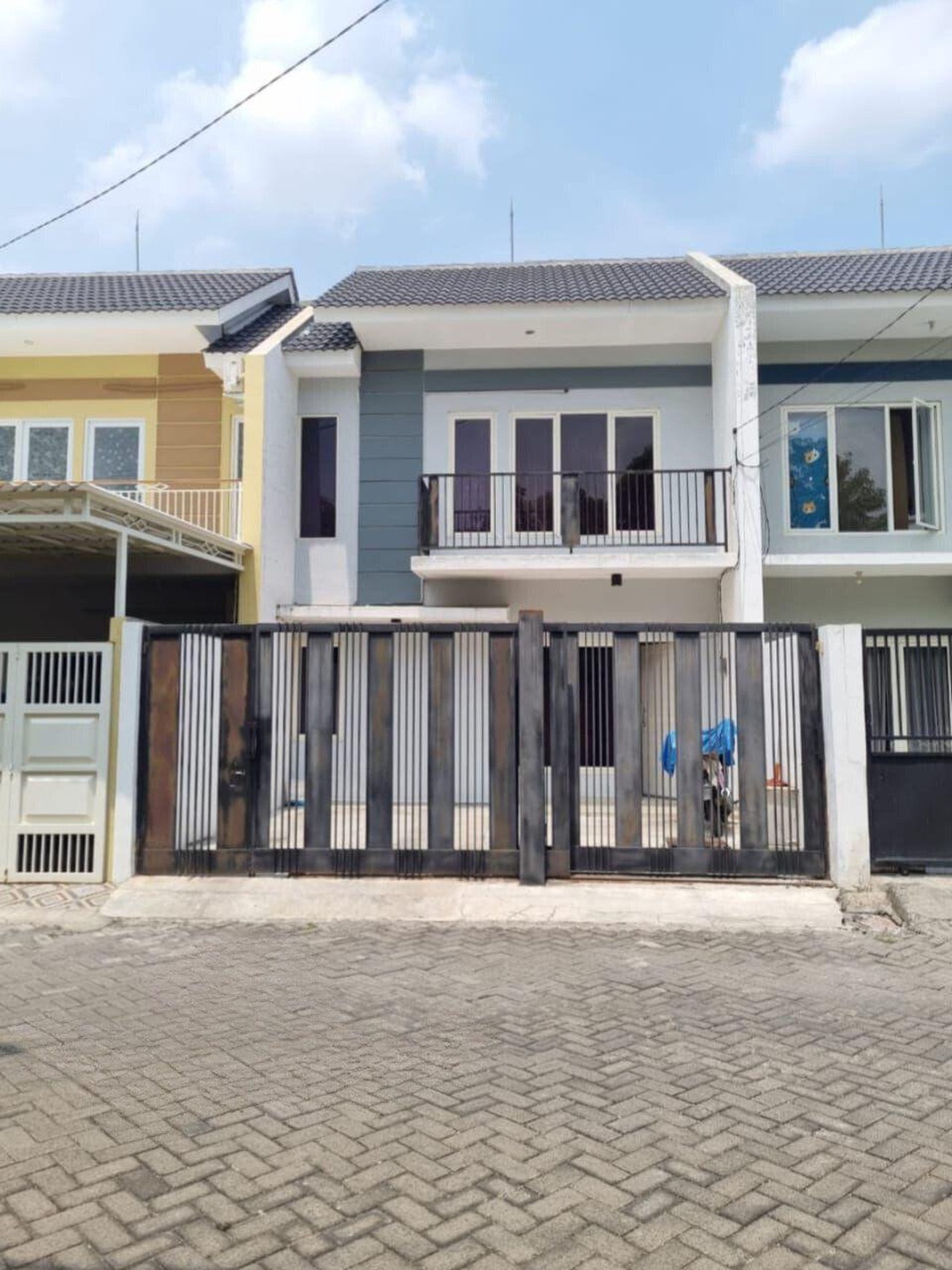 Investasi Properti Citraland Surabaya - Rumah di Green Mansion Dijual