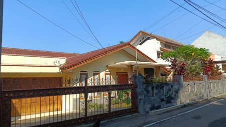 Rumah Siap Huni di Jl Cigadung lokasi strategis nyaman dekat tubagus ismail