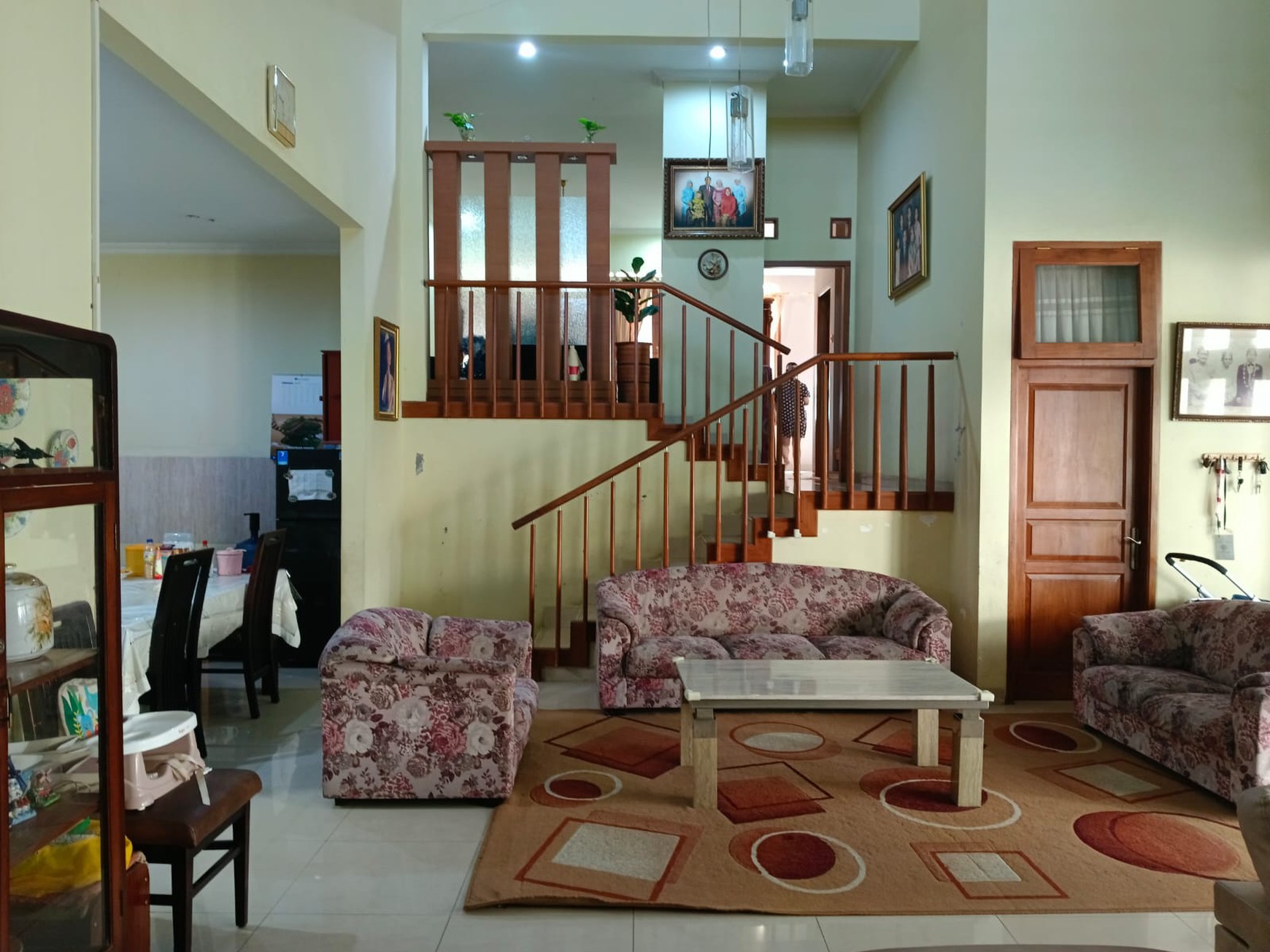 Rumah Siap Huni di Jl Cigadung lokasi strategis nyaman dekat tubagus ismail