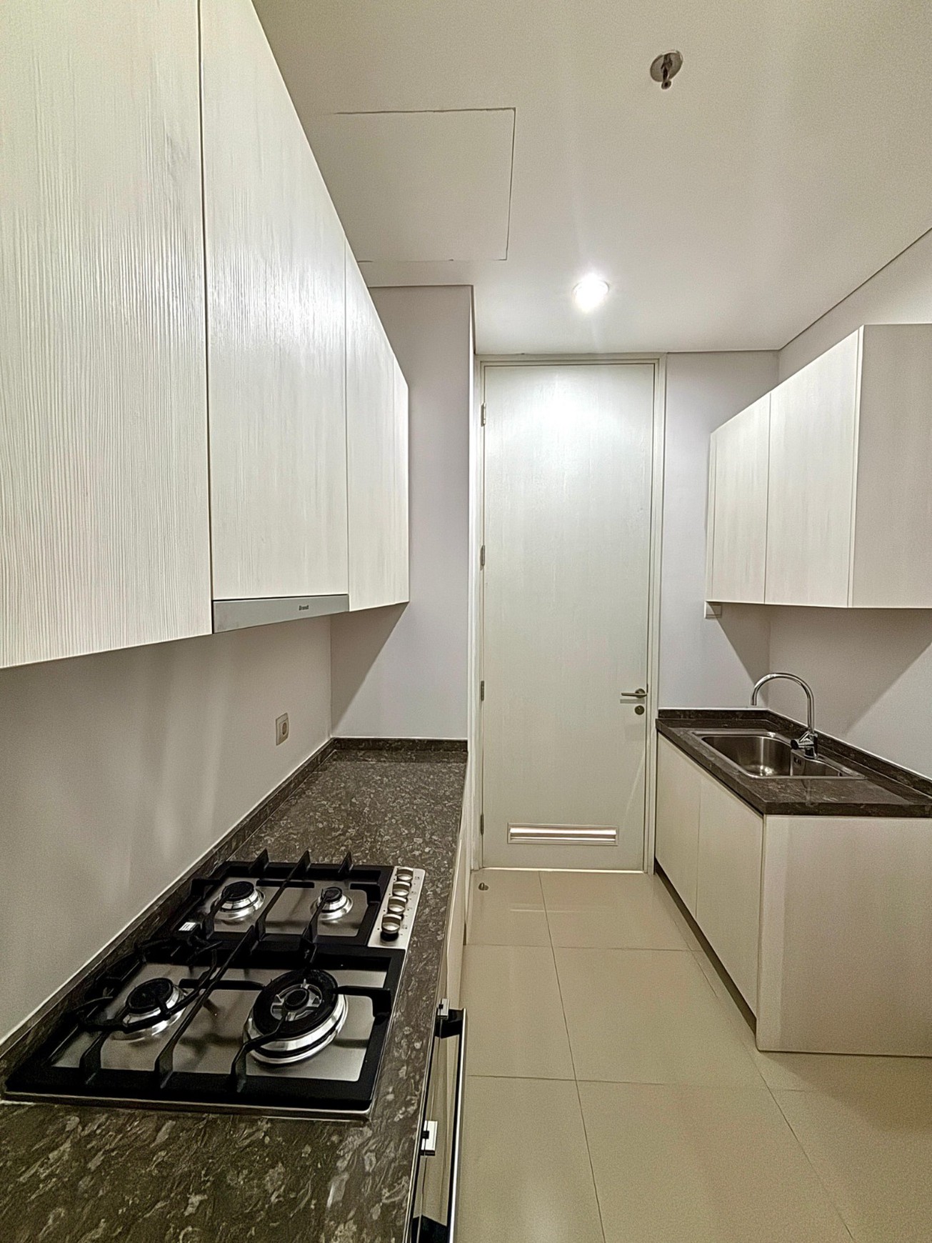 DIjual Apartment Saumata One Alam Sutera Tangerang