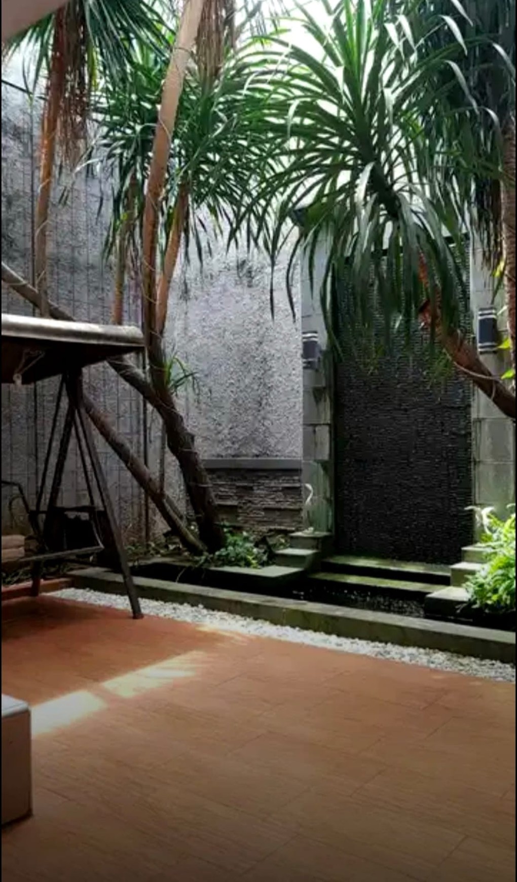 Rumah Full Renovasi Siap Huni di Alam Sutera Dekat Sekolah