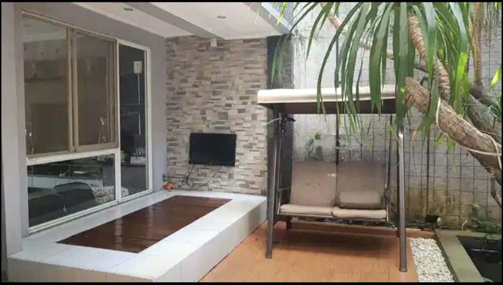 Rumah Full Renovasi Siap Huni di Alam Sutera Dekat Sekolah