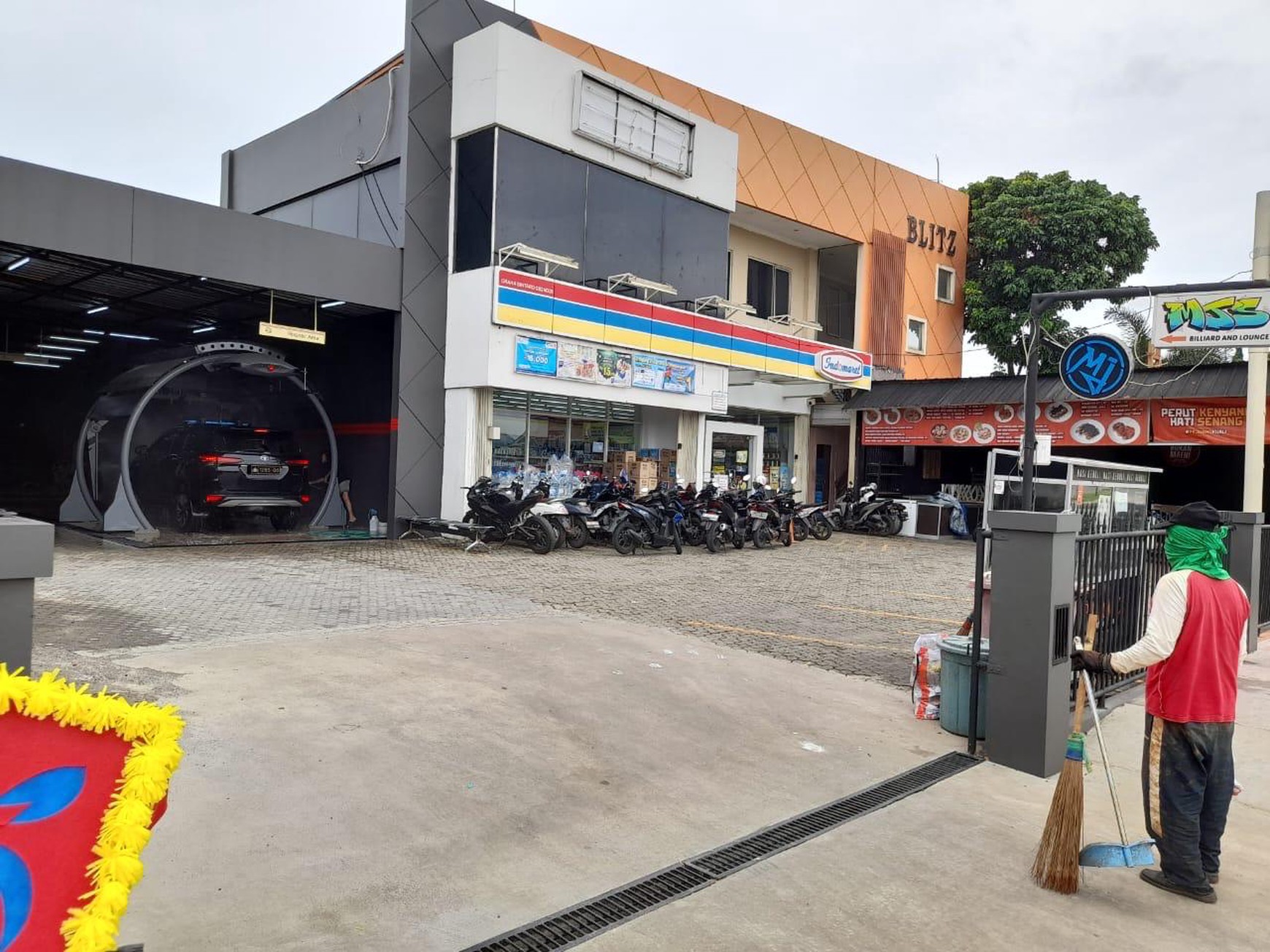 Tempat Usaha/Komersil, Lokasi Strategis, Cocok Untuk Usaha Dekat Bintaro Sektor 9
