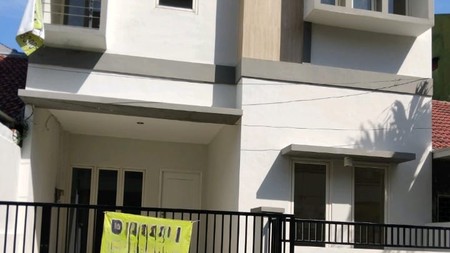 DIJUAL RUMAH SIAP HUNI  DI PAKUWON CITY SURABAYA TIMUR