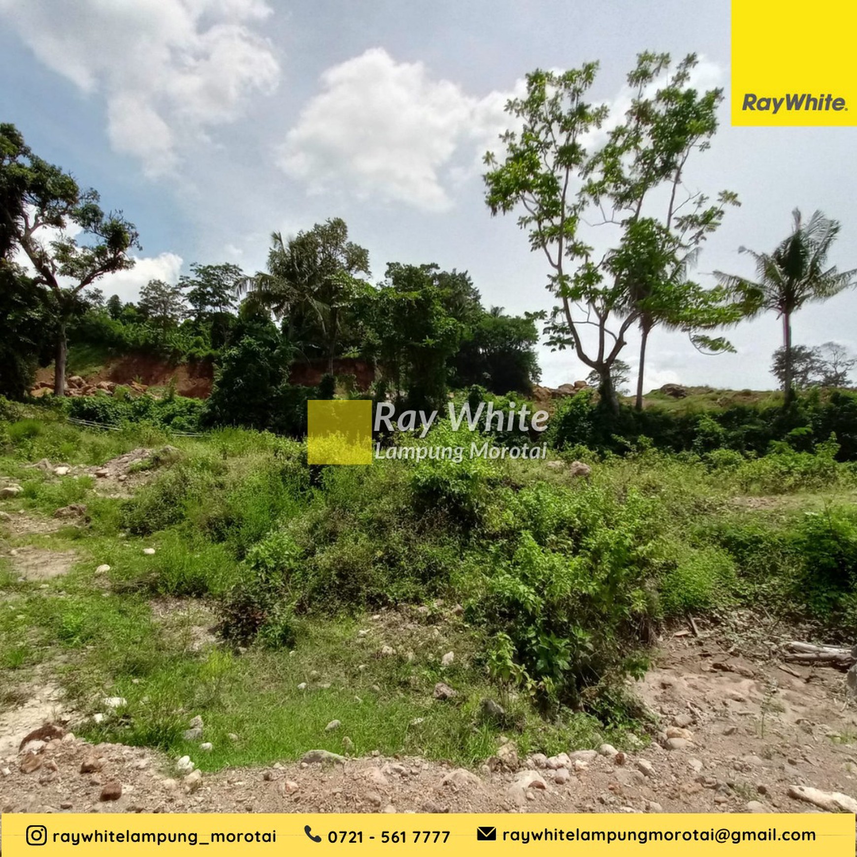 Dijual tanah tambang batu pinggir pantai kalianda 300 ribu/meter
