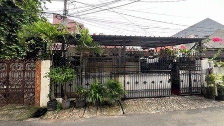 Rumah Lama Layak Huni di Kecamatan Setiabudi Jakarta Selatan