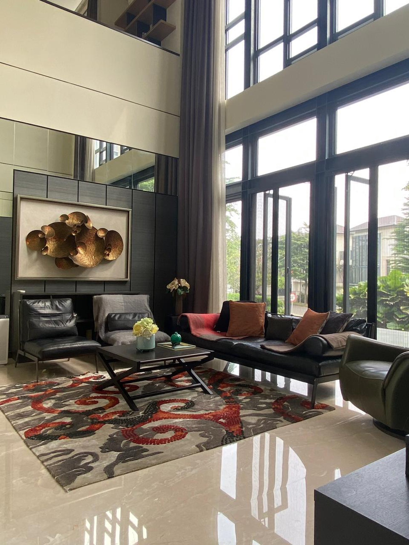 Istimewa. Rumah mewah Nava Park Lancewood BSD, ada pool..