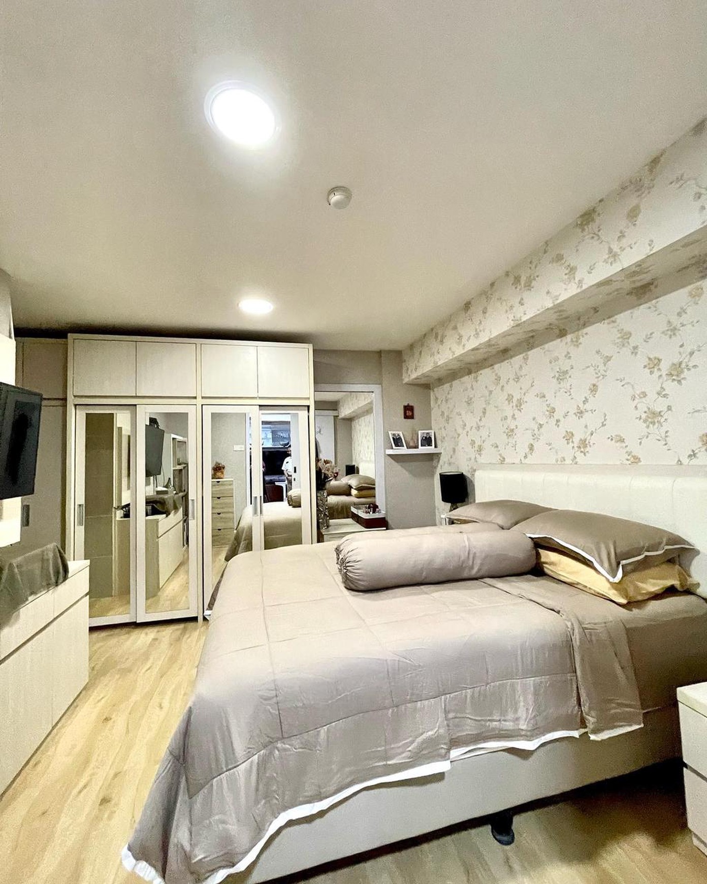 Apart Hadap kolam renang,siap huni di Kebagusan Jakarta Selatan