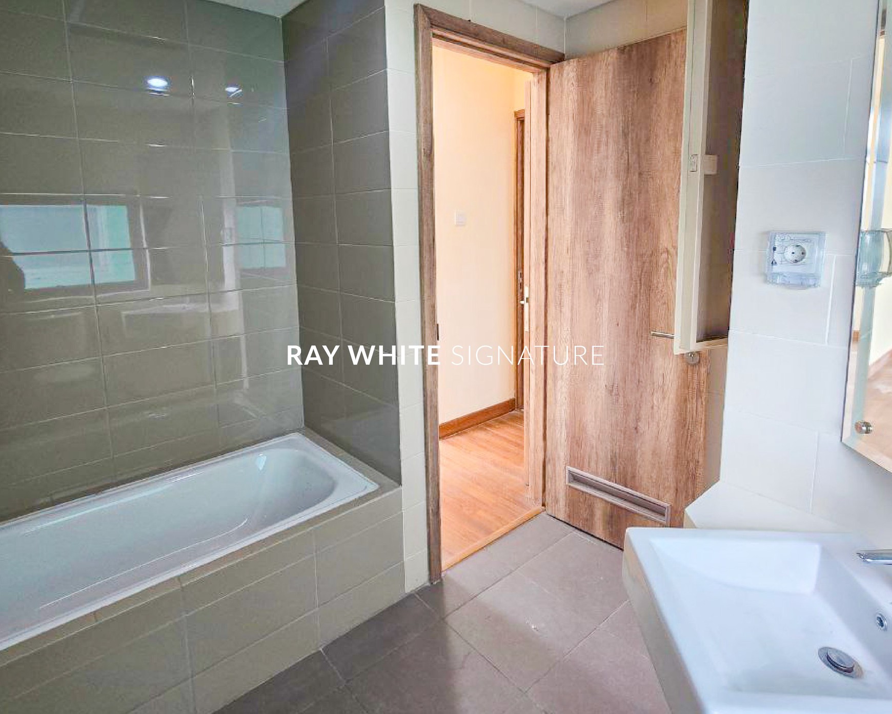 Jual Apartemen Pejaten Park Tower 1 - 2 Bedrooms