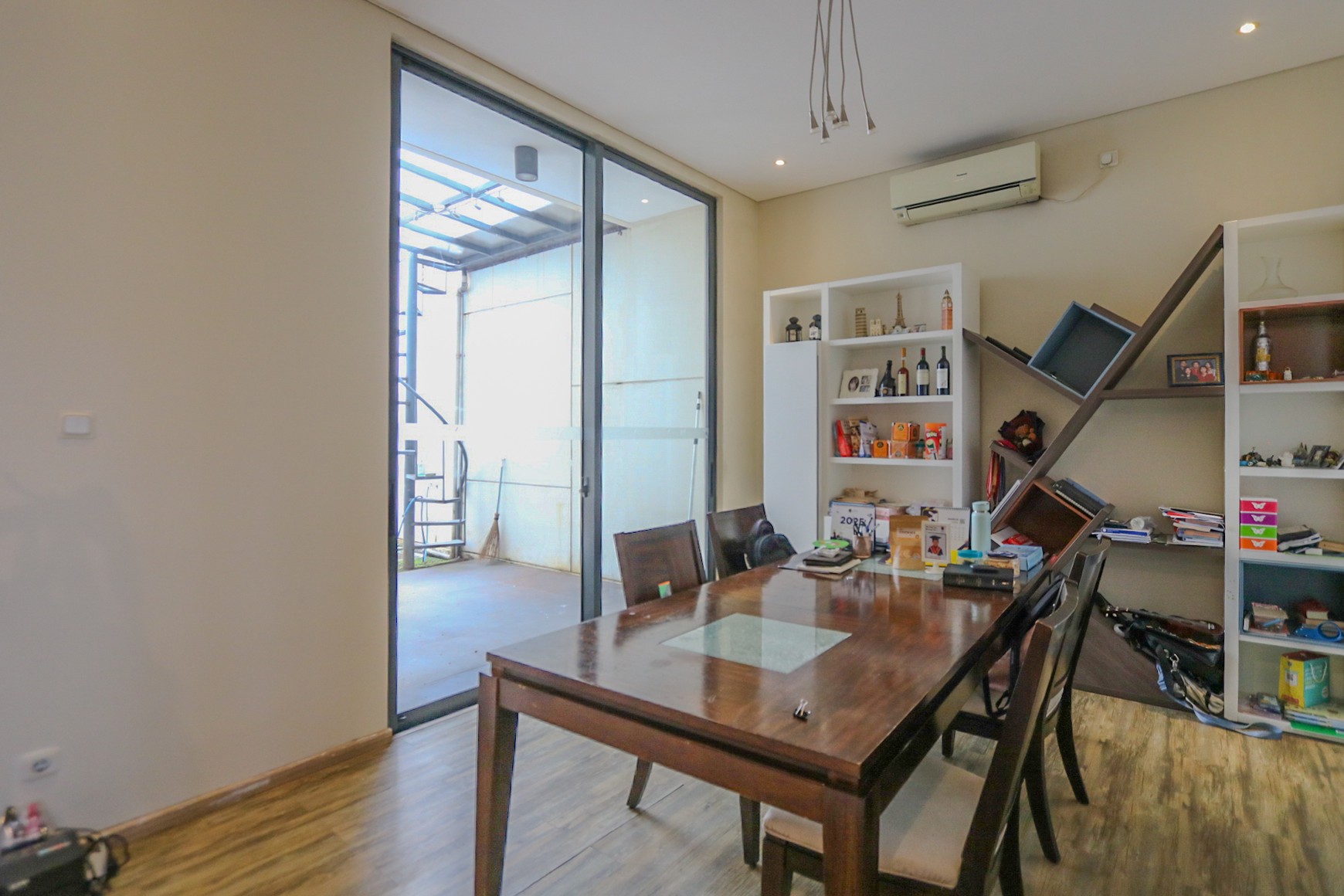 RUMAH MEWAH LANCEWOOD NAVAPARK BSD CITY, DEKAT BOTANIC PARK, CBD BSD, HARGA TERBAIK.