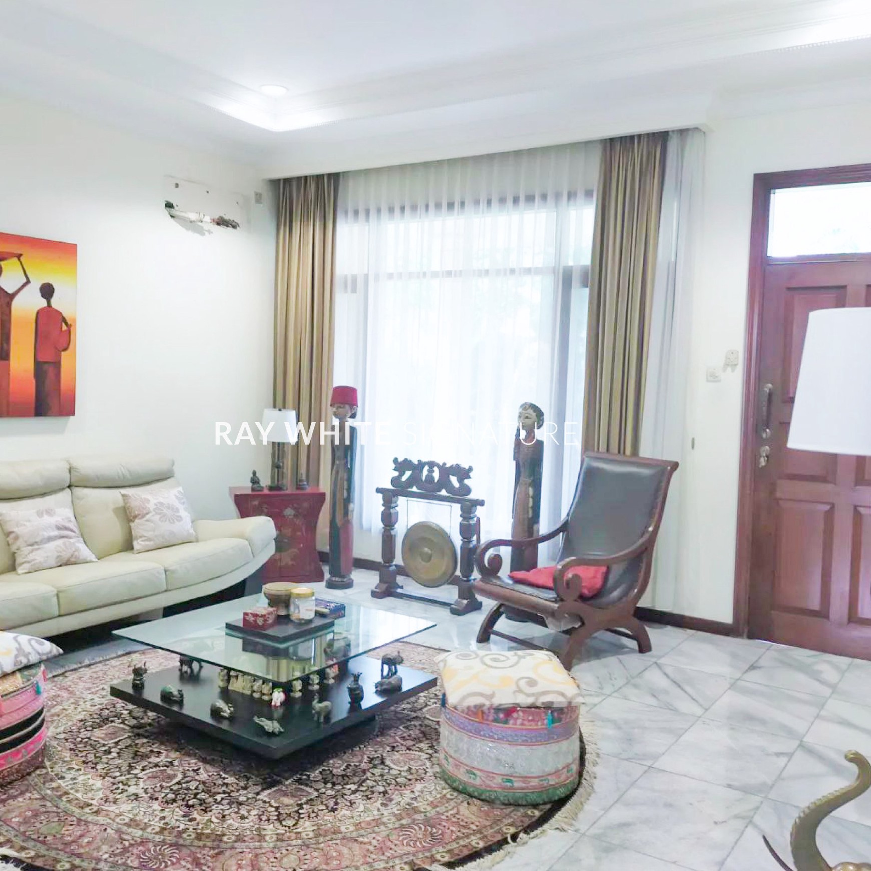 Dijual Rumah Mewah di Cluster Anggur